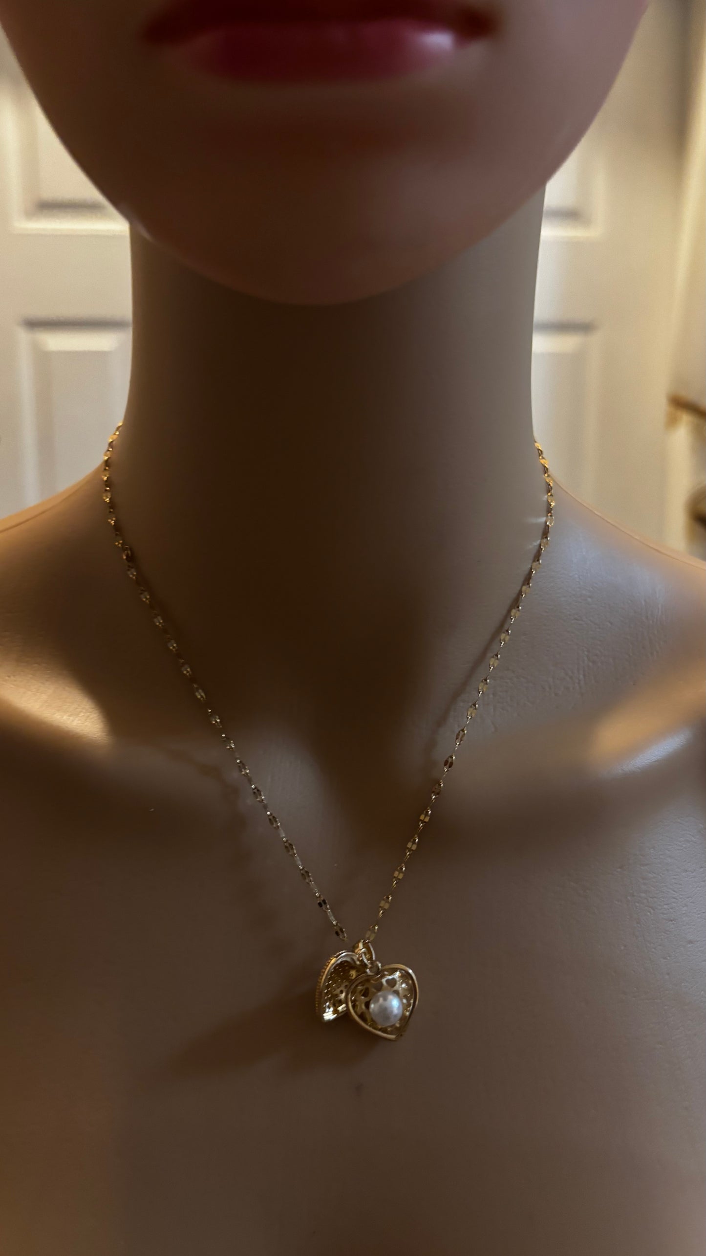 Lock necklace