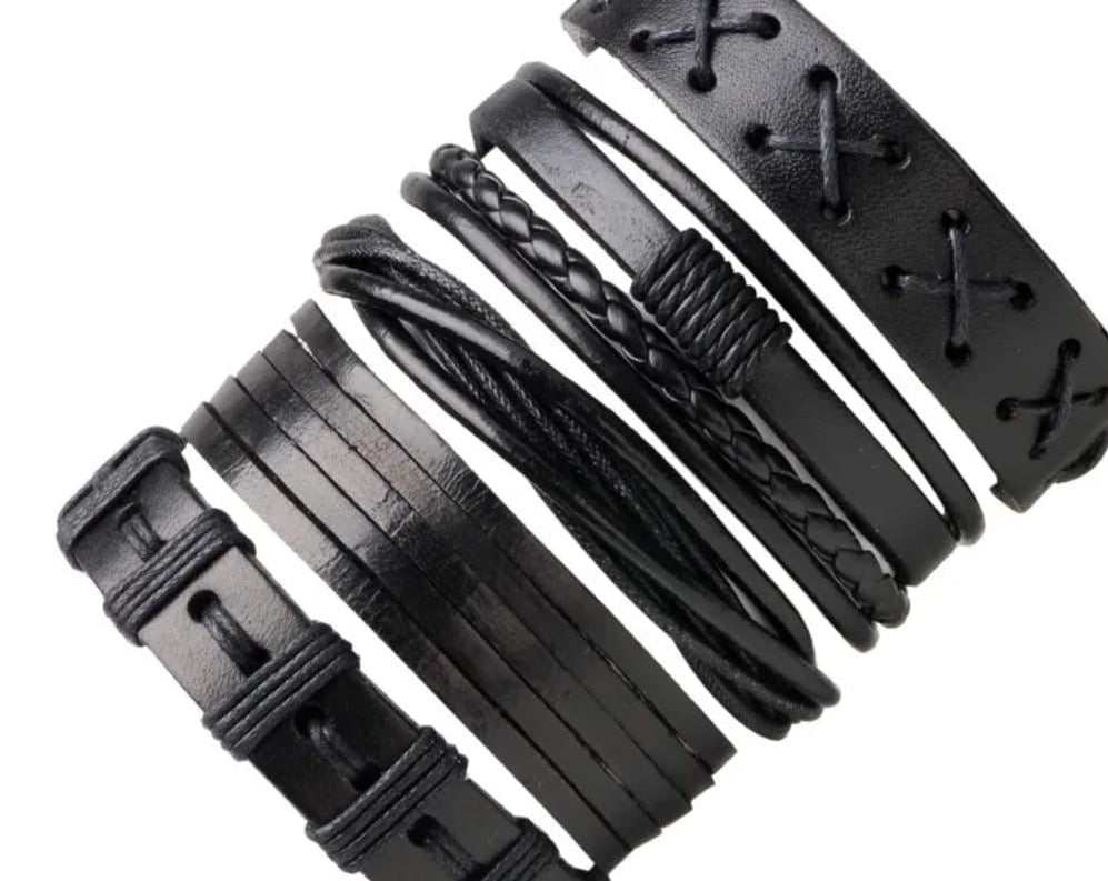 Leather bracelet set