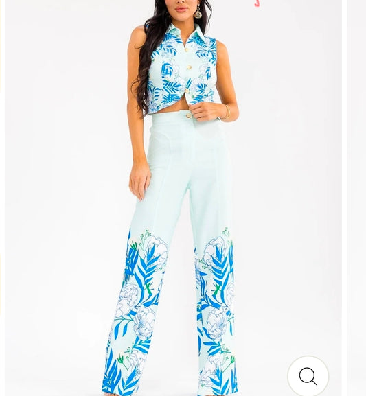 Effortless Vibe WOMEN'S SLEEVELESS CROP TOP & BUTTON CLOSURE PANTS FLORAL PRINT 2PC. SET